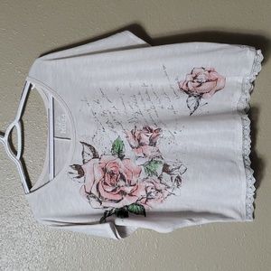 Mudd Cropped Top Size Small Roses Floral Lace Trim Hem Boho Bohemian